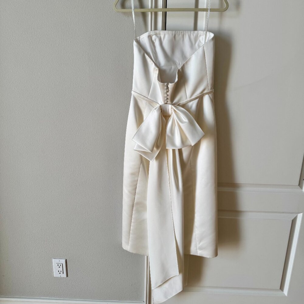 Amsale Willow Duchesse Satin Strapless Dress Size 6 - Picture 3 of 14